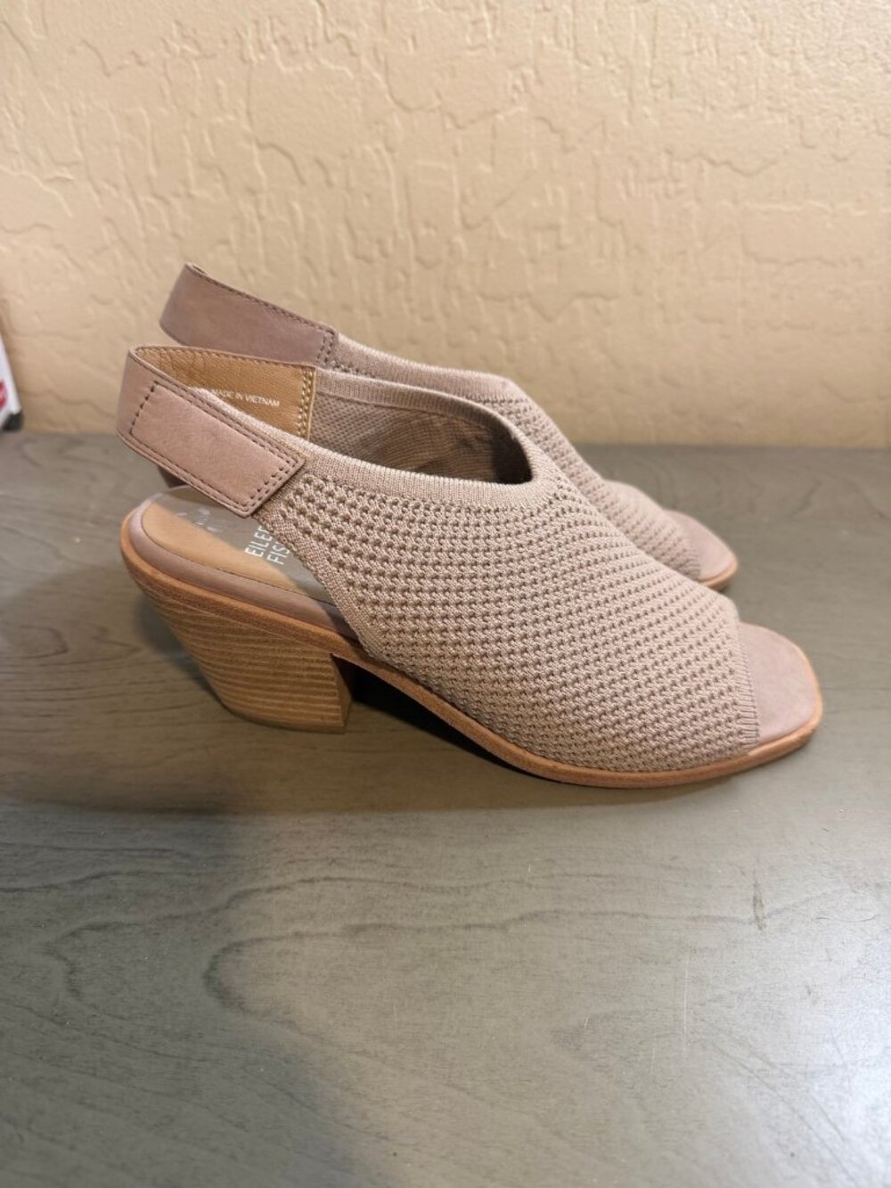 Eileen Fisher Women's Beige Knit Slingback Peep Toe Heels Sandals